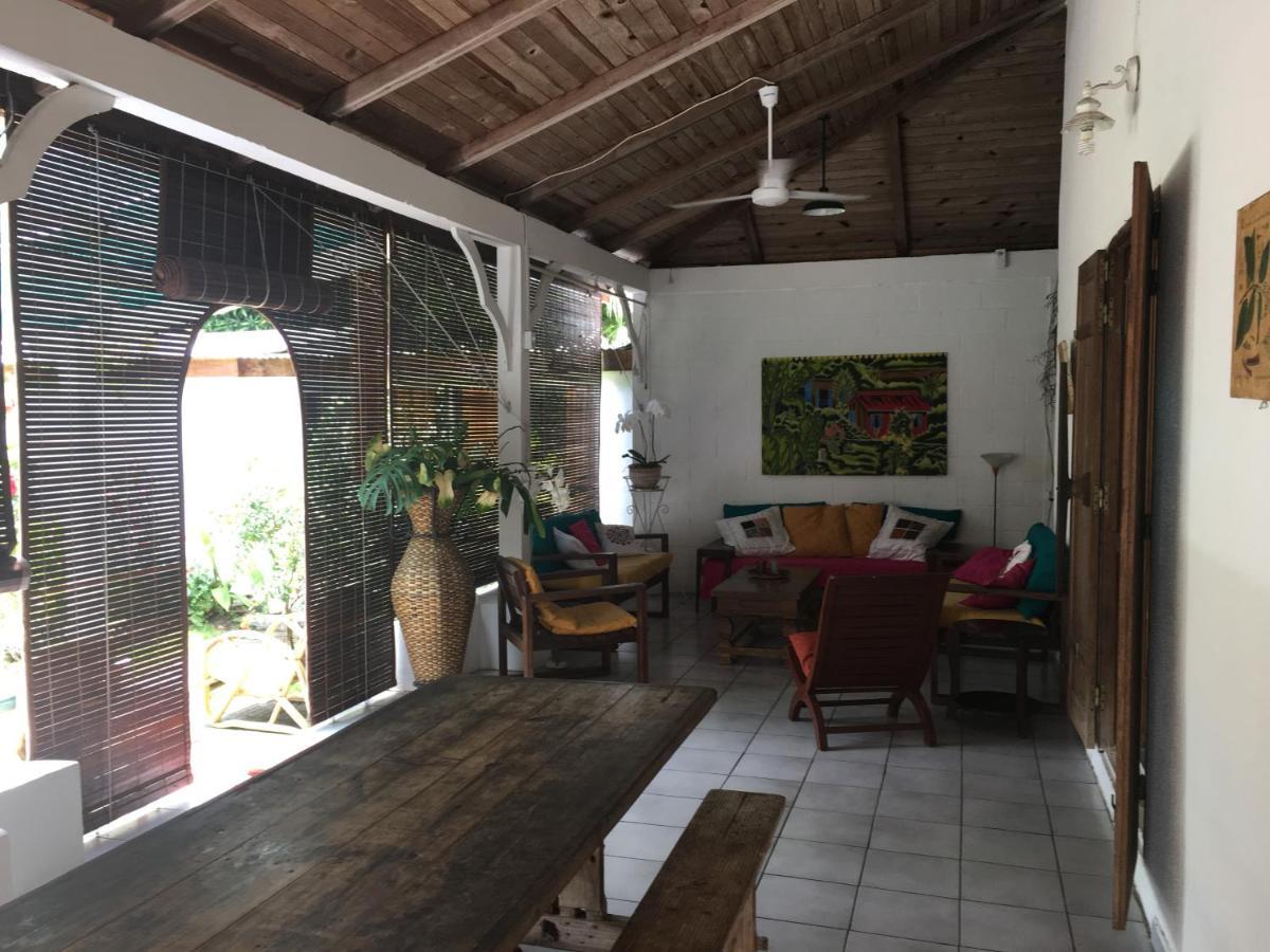 Le Medinilla Bed & Breakfast Bras-Panon Exterior foto